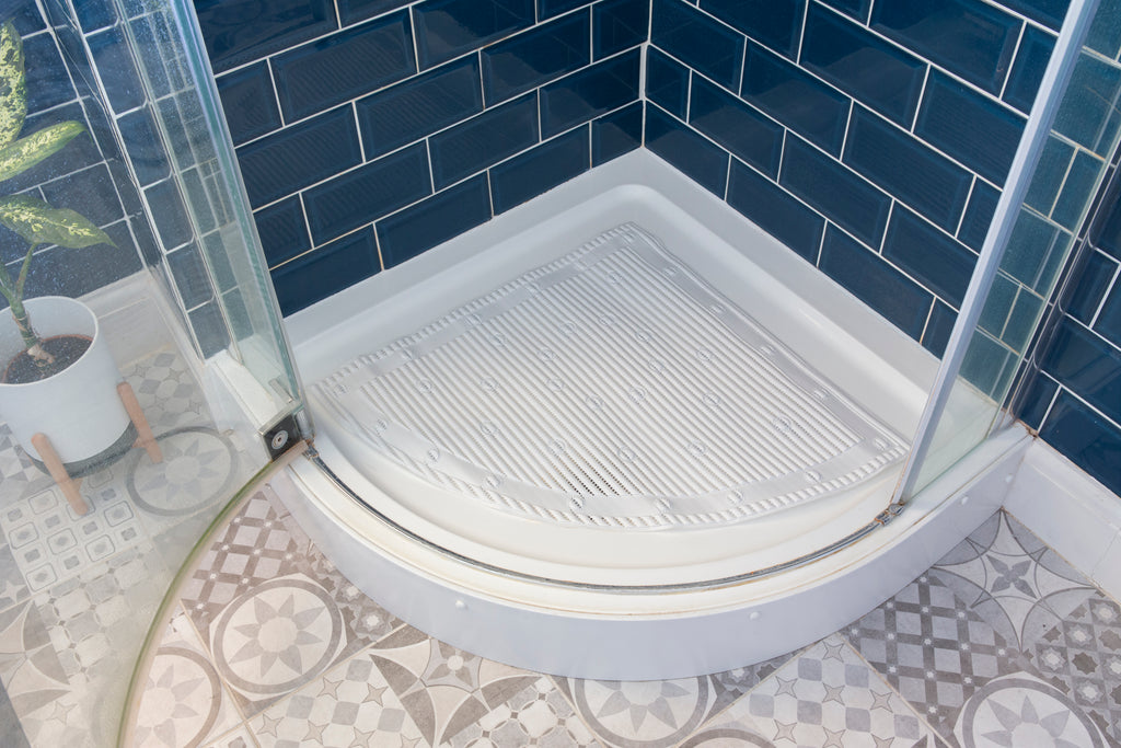 Non slip new arrivals corner shower mat