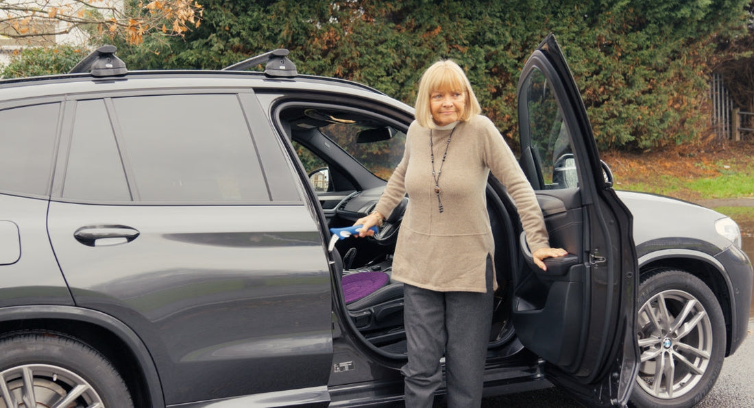 Discover the HandiCar car transfer handle