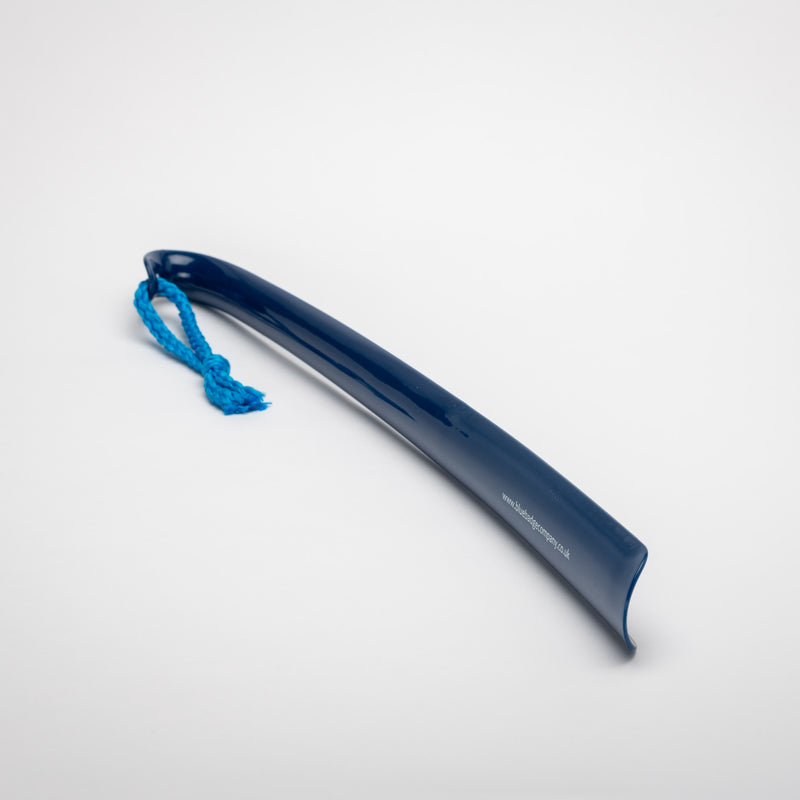 Long Handled Shoe Horn in Navy 43cm